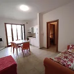 Finestrelle Pied A Terre A Apartman Otranto