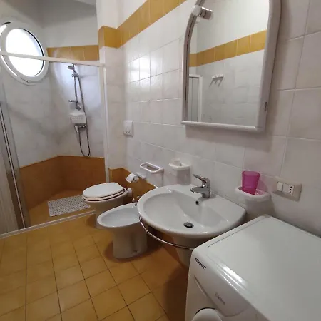 Finestrelle Pied A Terre A أوترانتو