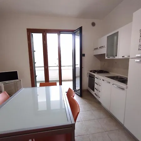 Finestrelle Pied A Terre A شقة أوترانتو