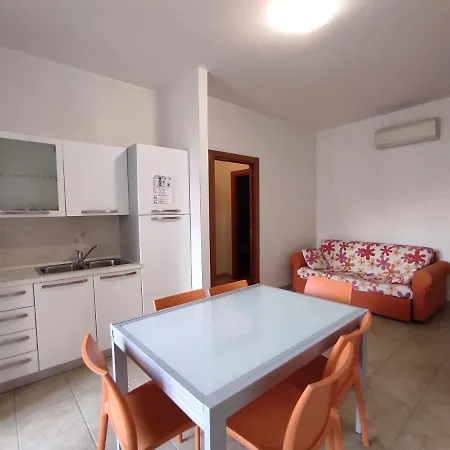 Finestrelle Pied A Terre A アパート